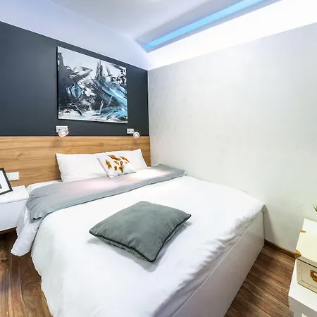 Arianska Residence *