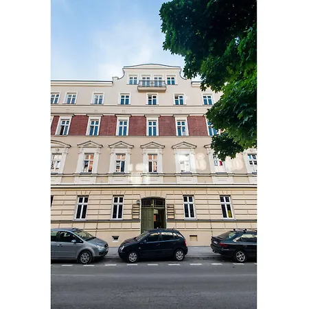 Apartment Arianska Residence *